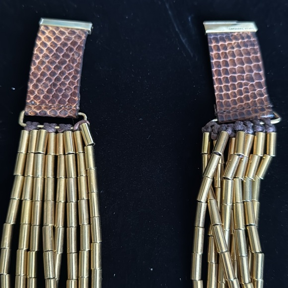 ￼ Michael Kors gold tone ( possibly brass)and snake embossed necklace - Picture 3 of 10